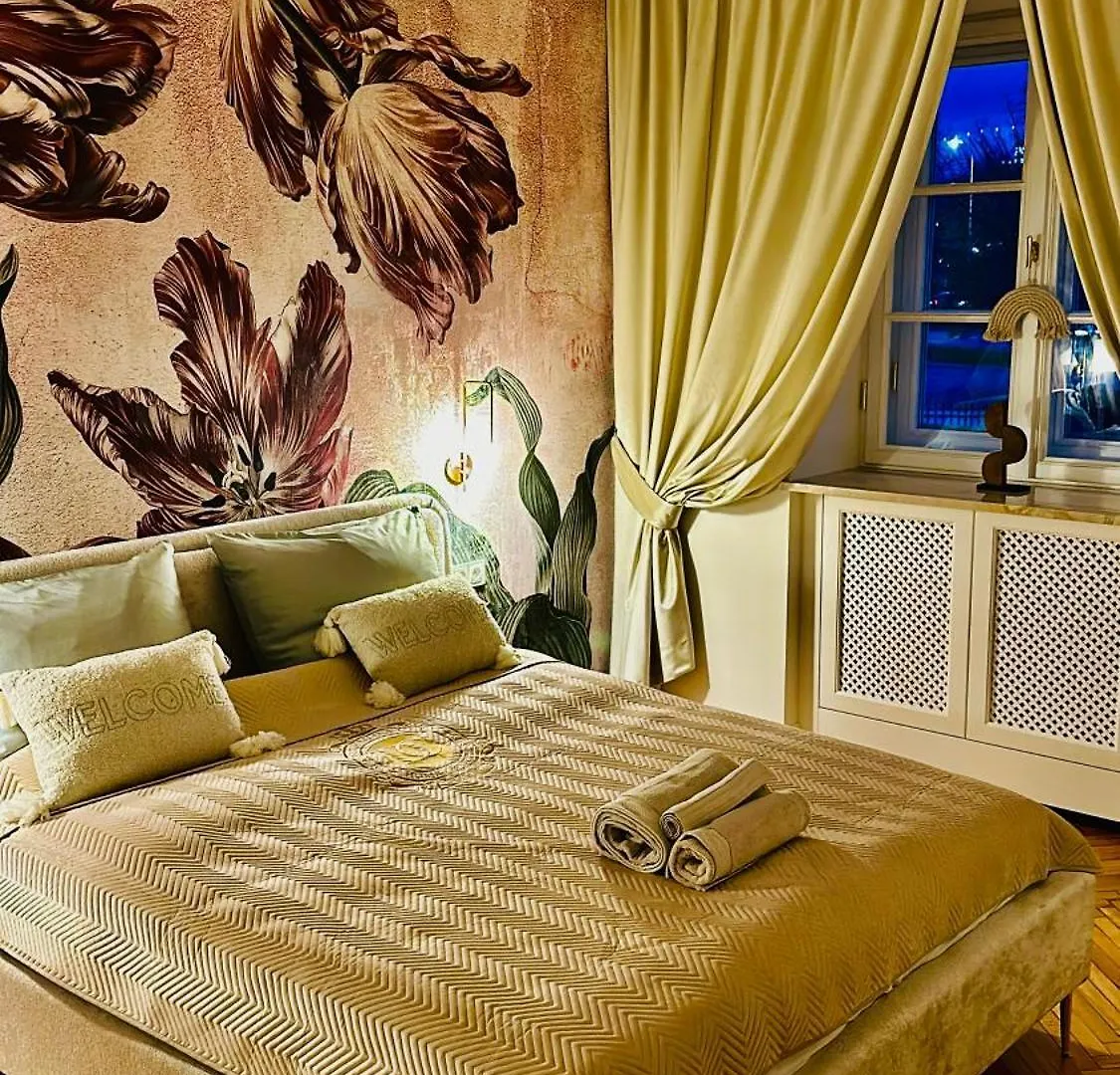 Domus Carmeli Chic Appartments Powisle Varşova 0*,