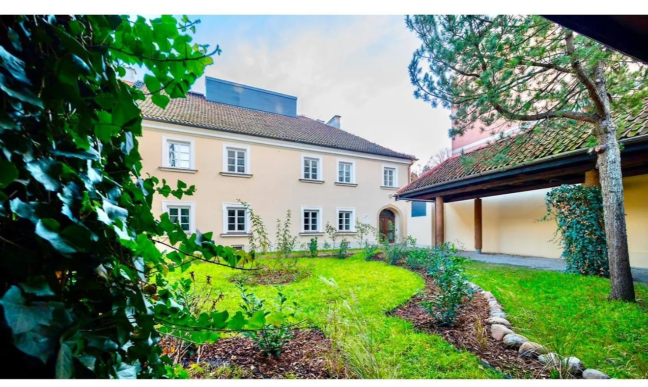 Domus Carmeli Chic Appartments Powisle Varşova 0*,